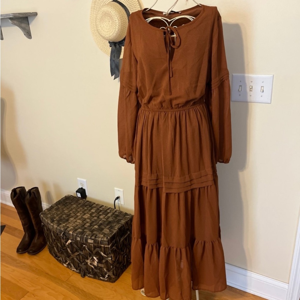 Chic Long Sleeve Brown Maxi Dress